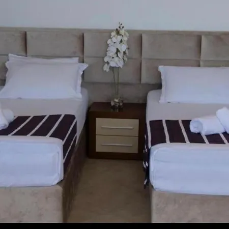Beva 아파트 Sarandë