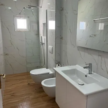 Beva Apartment Sarande